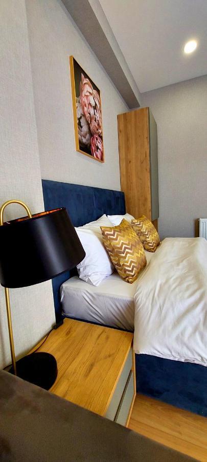 Falcon Boutique Hotel Tbilisi Buitenkant foto